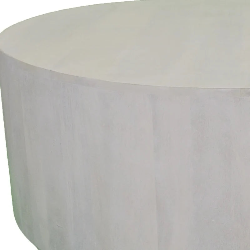 Table basse ronde 42 po en bois massif blanc rustique au fini usé