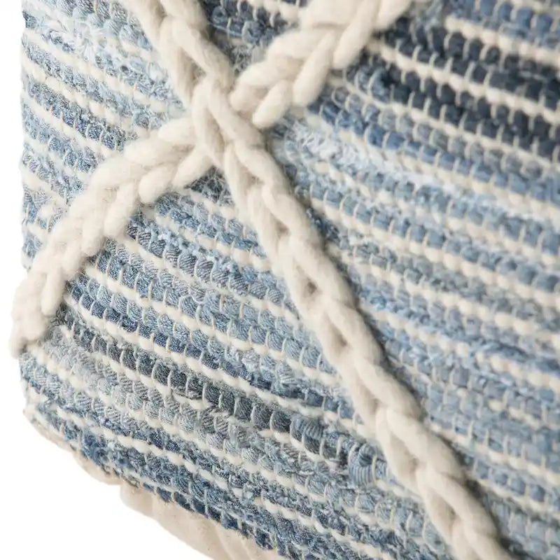 Pouf carré tissé à la main