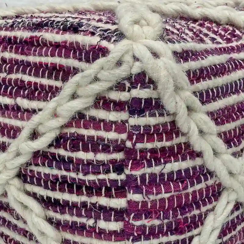 Pouf carré tissé à la main