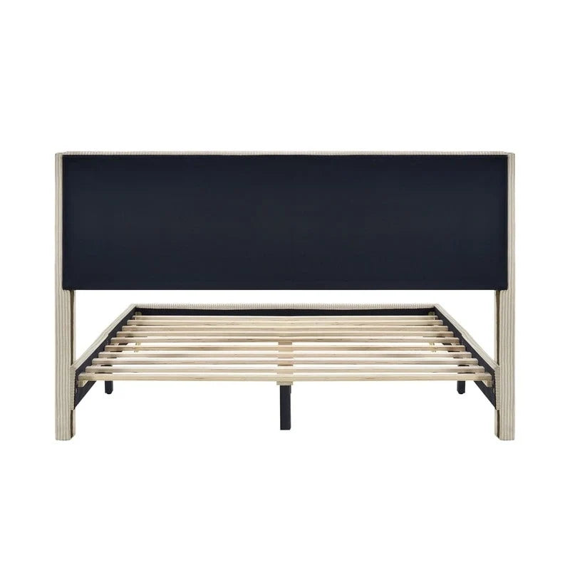 Lit plateforme élégant en bois tapissé avec tête de lit capitonnée