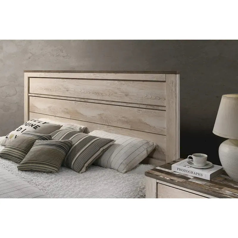 Ensemble de chambre 5 pièces Queen au fini blanc délavé contemporain